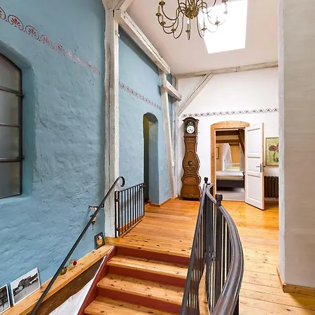 Apartment Blauregen- Stilvolle Maisonette Im Historischen Speicher Fuer Bis Zu 8 Personen Waren (Mueritz)