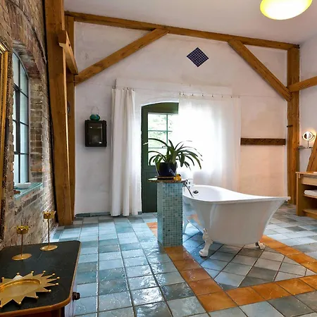 アパート Blauregen- Stilvolle Maisonette Im Historischen Speicher Fuer Bis Zu 8 Personen